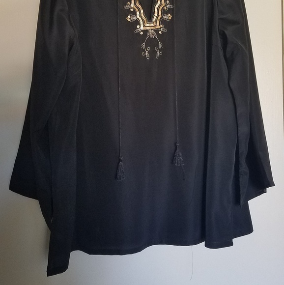 Blouse - Picture 2 of 5